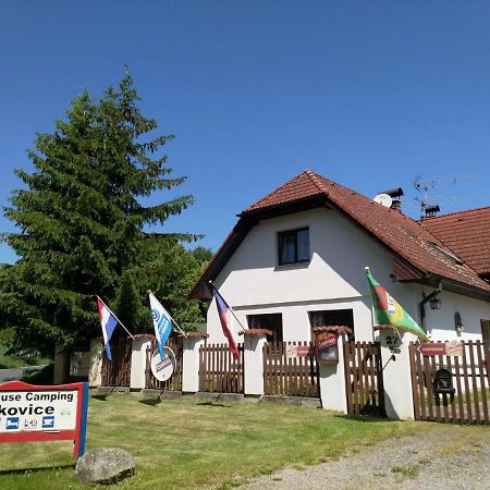 Camping & Guest House Pliskovice Mirovice Luaran gambar